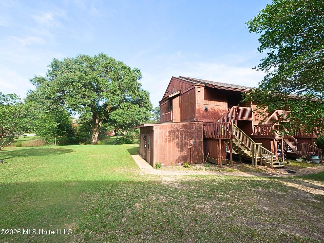 208 Lakeside Villa - Photo 1