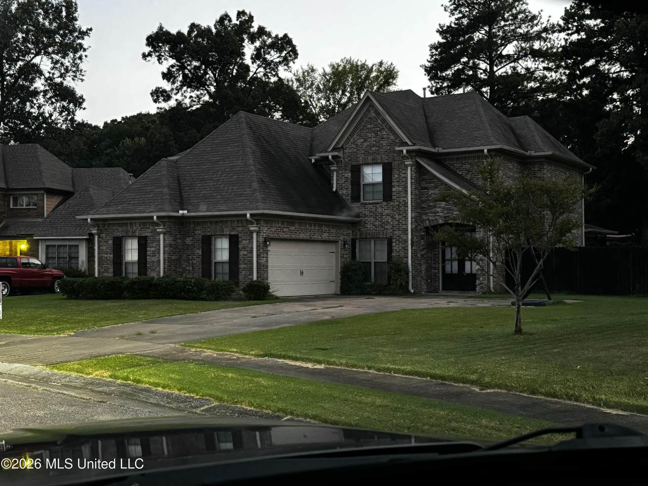 3327 Chateau Pointe Boulevard - Photo 1