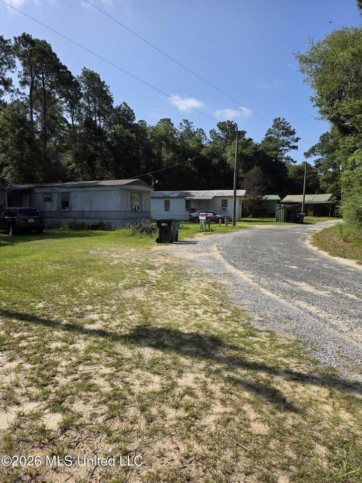 109 Lilly Pad Road - Photo 1