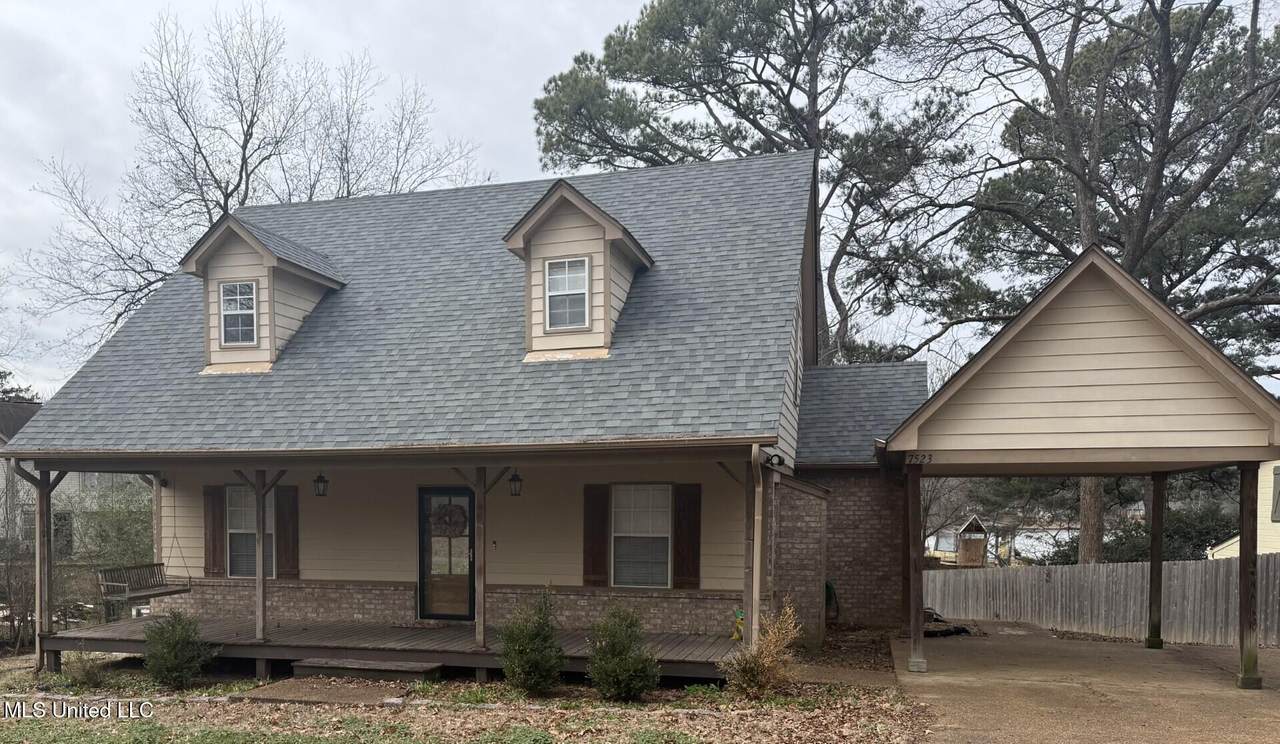 7523 Dogwood Lane - Photo 1