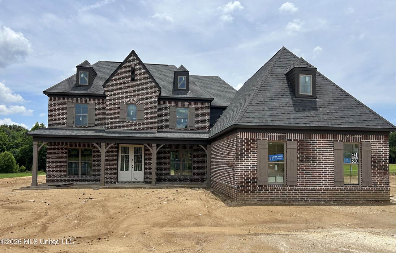 321 Cedar Crest Cove - Photo 1