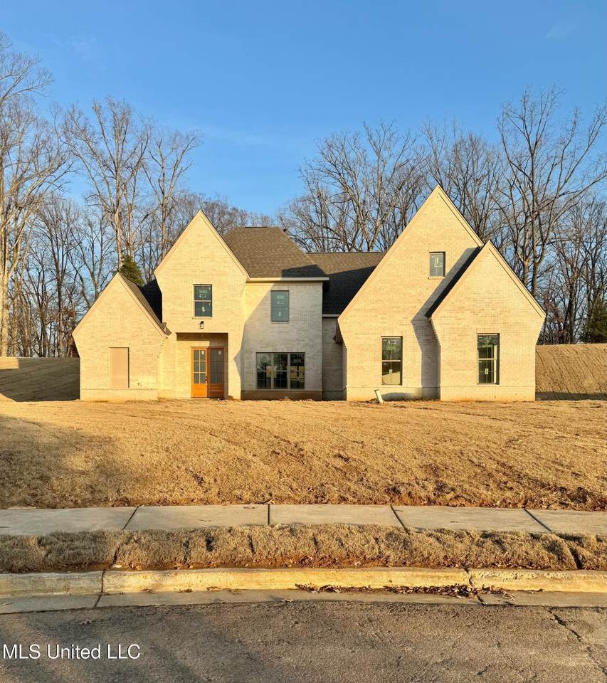 8593 Gwin Hollow Drive - Photo 1