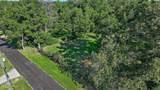 001 Oakwood Drive - Photo 10