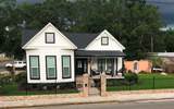 220 Curran Avenue - Photo 1