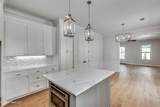 320 Celadon Way - Photo 15