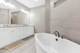 9108 Honey Suckle Way - Photo 21