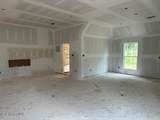 7668 Ridgefield Drive - Photo 4