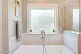 368 Goose Pointe Boulevard - Photo 14