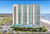2060 Beach Boulevard - Photo 2