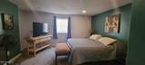 133 Hopkins Boulevard - Photo 9