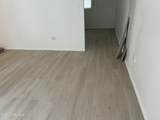 2534 Cypress Avenue - Photo 3
