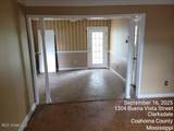 1304 Buena Vista Street - Photo 7