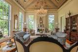 307 Oak Street - Photo 18