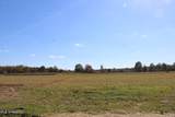 20 Pin Oak Road - Photo 1
