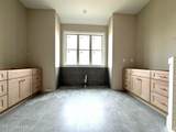 2035 Livingston Way - Photo 6