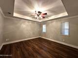 704 Hidden Oaks Drive - Photo 9