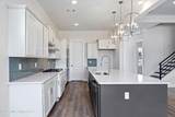 9142 Cedar Barn Cove - Photo 10