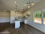 7335 Newbury Drive - Photo 8