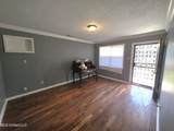 210 Johnson Street - Photo 4