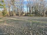  Douglas Rd - Photo 3