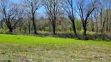 112 Cloverleaf Drive - Photo 2