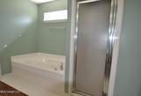 7423 Bridle Cove - Photo 17