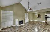 118 River Place - Photo 4