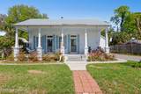 405 Carroll Avenue - Photo 1