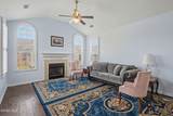 8759 Parkview Oaks Circle - Photo 7