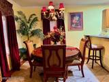 400 Thompson Place - Photo 3