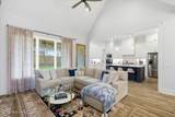 102 Sweetbriar Court - Photo 5