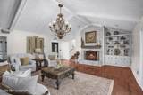 301 Calumet Drive - Photo 4