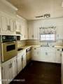 306 Macarthur - Photo 4