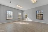 313 Abbey Court - Photo 30