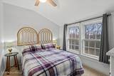 9142 Railroad Avenue - Photo 16