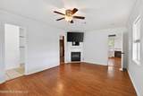 1540 Waveland Avenue - Photo 12