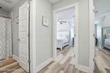 311 Waveland Avenue - Photo 32