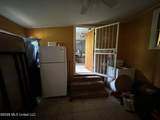 720 Colonial Circle - Photo 21