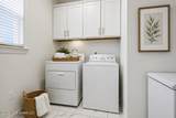 7448 Live Oak Manor Cove - Photo 14