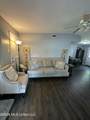 2607 Avenue B - Photo 3