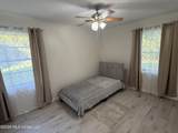 10616 Oak Street - Photo 10