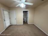 8104 D Laredo Avenue - Photo 6