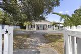 421 Carroll Avenue - Photo 2