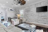 421 Carroll Avenue - Photo 8