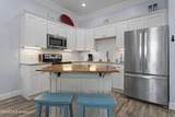 421 Carroll Avenue - Photo 9