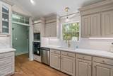 4 Woodleaf Street - Photo 13