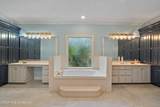 4 Woodleaf Street - Photo 19