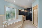 4 Woodleaf Street - Photo 20