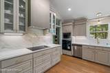 4 Woodleaf Street - Photo 9