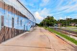 1075 Division Street - Photo 5